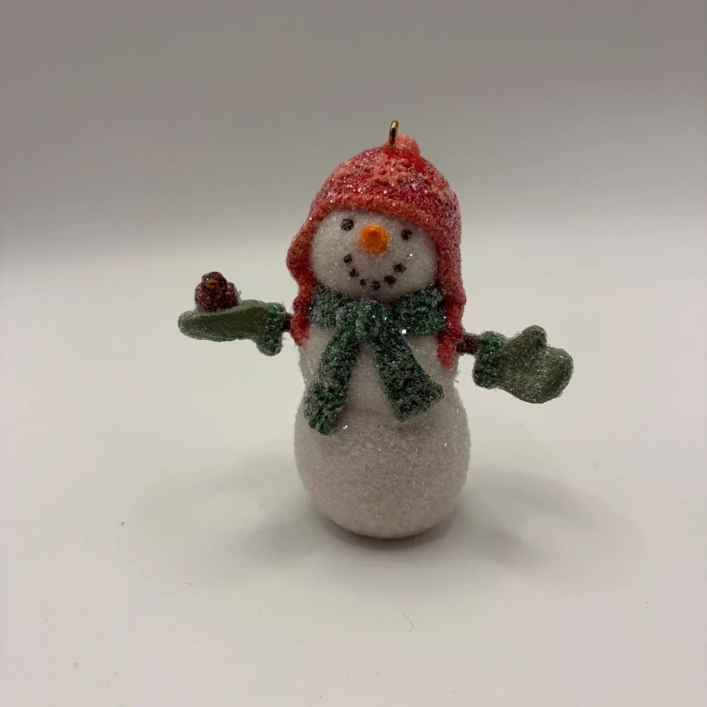 Hallmark Keepsake 2007 Welcome Friends Snowman Christmas Ornament Linda Sickman